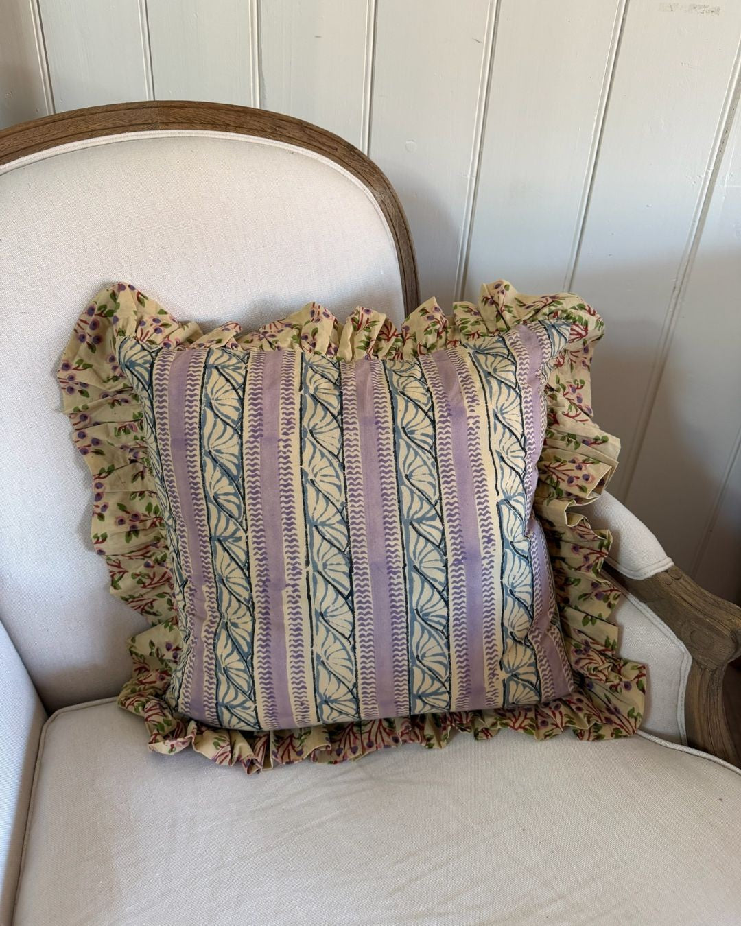 Hedgerow Grove Cushion