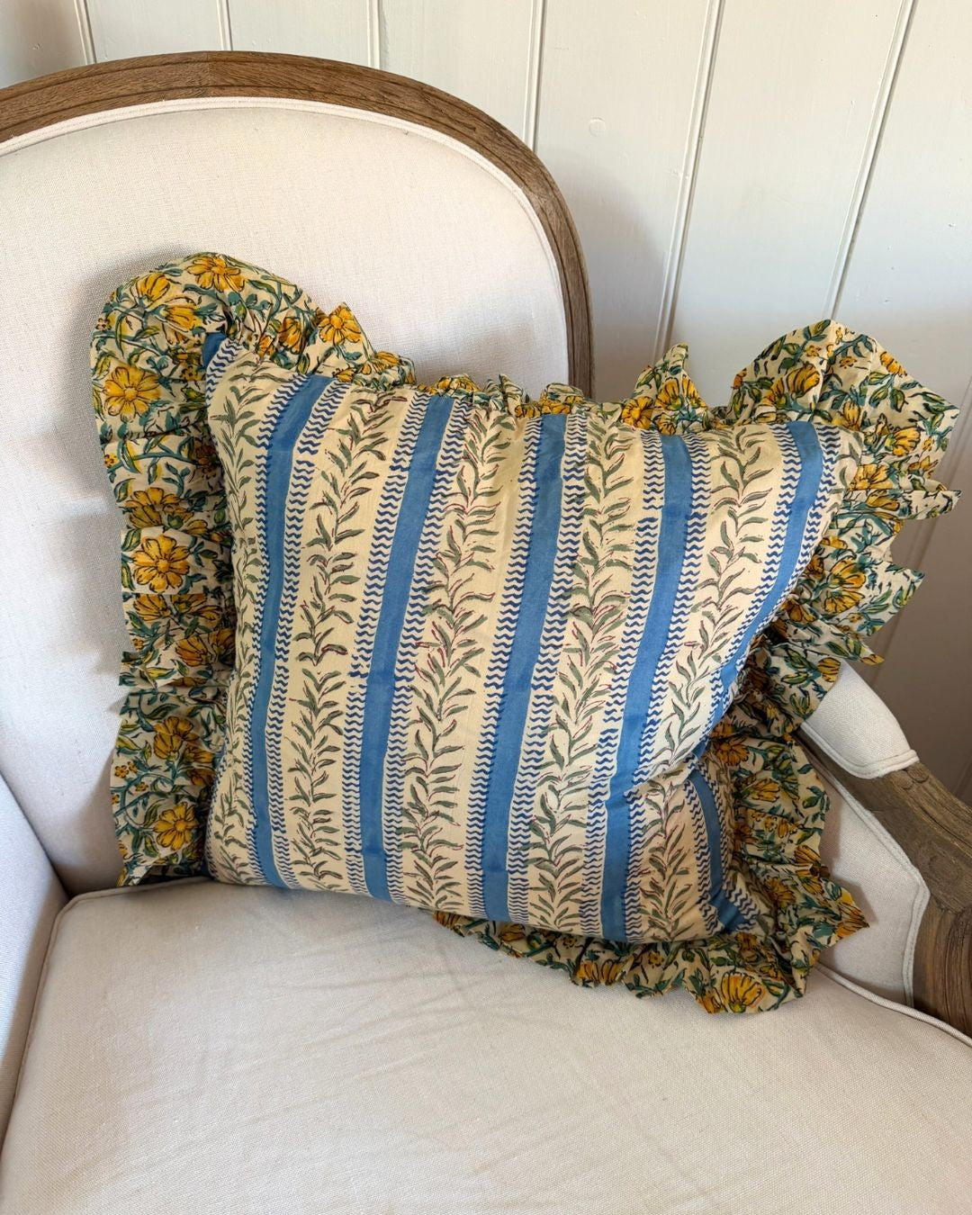 Buttercup Grove Cushion