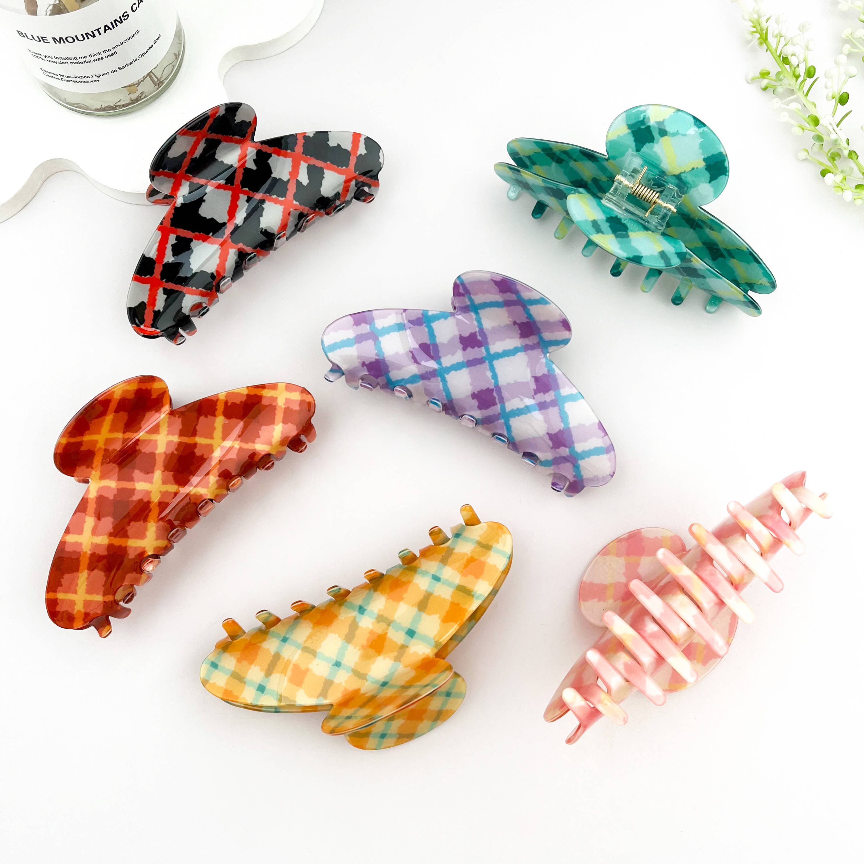 Checkered Vintage Crescent Hair Claw Clip