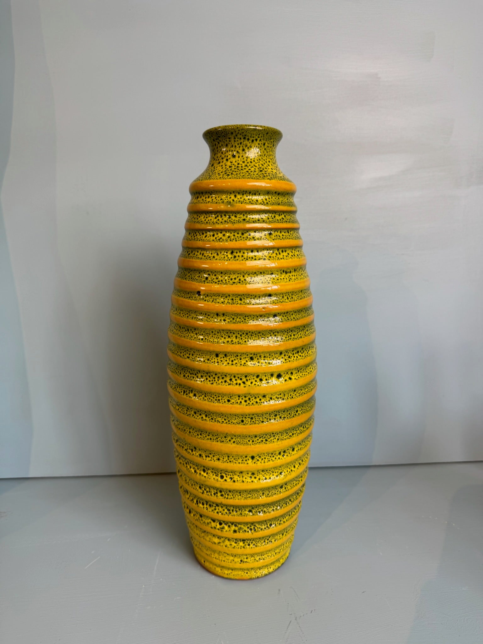 Yellow ribbed vase large