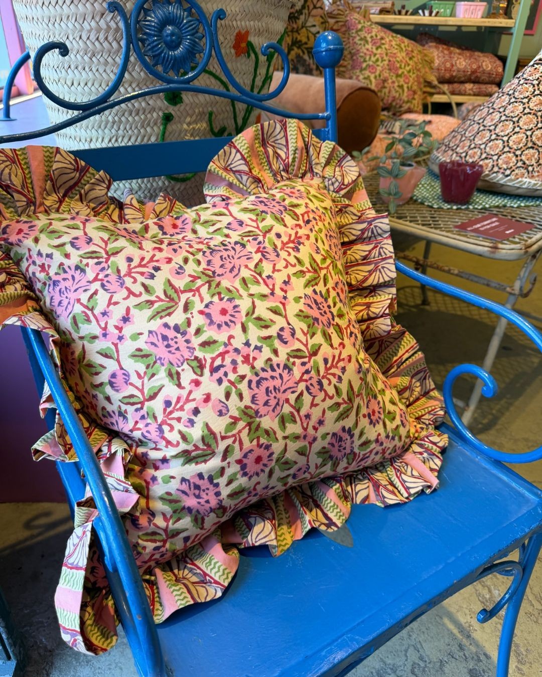 Briar Grove Cushion