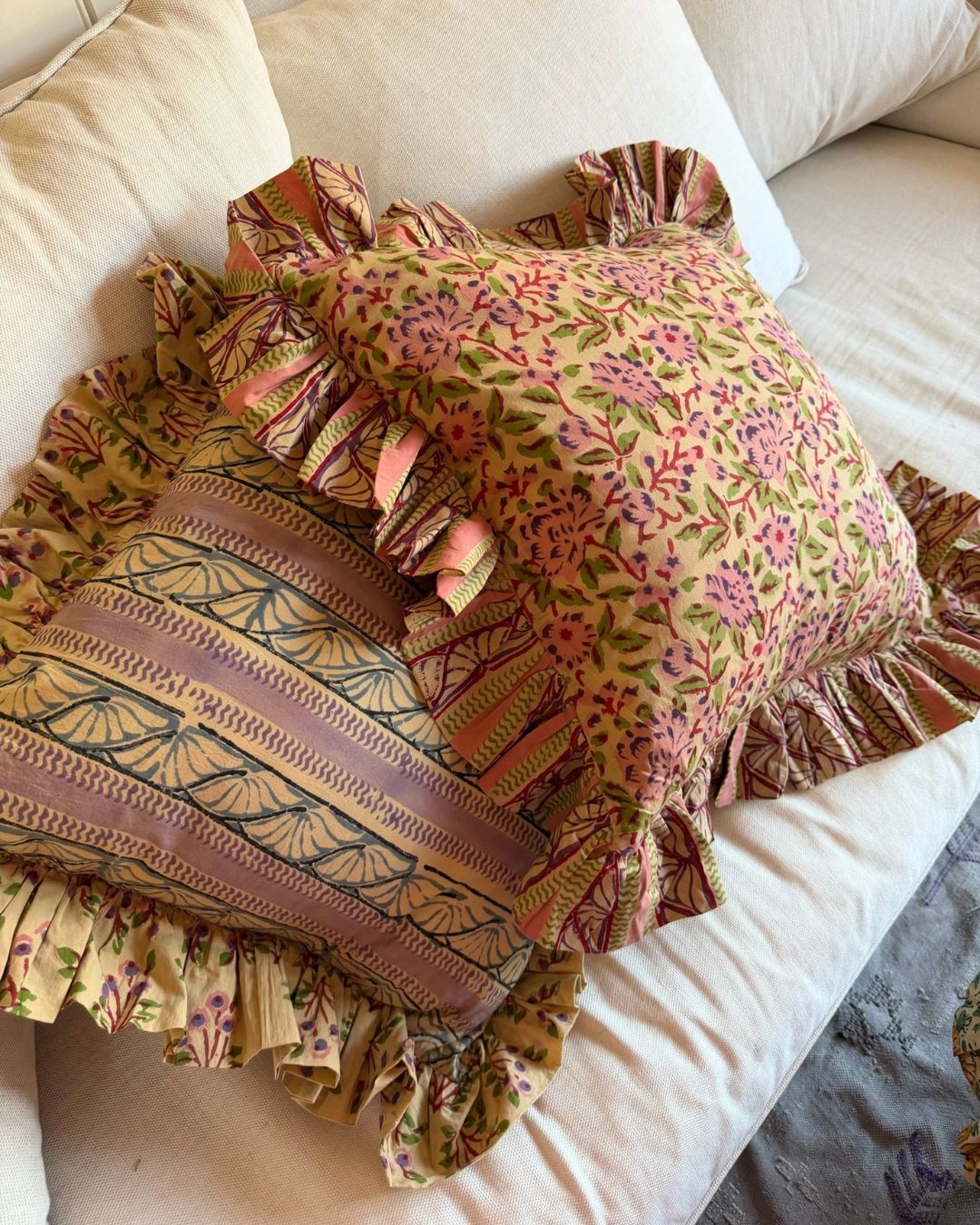 Briar Grove Cushion