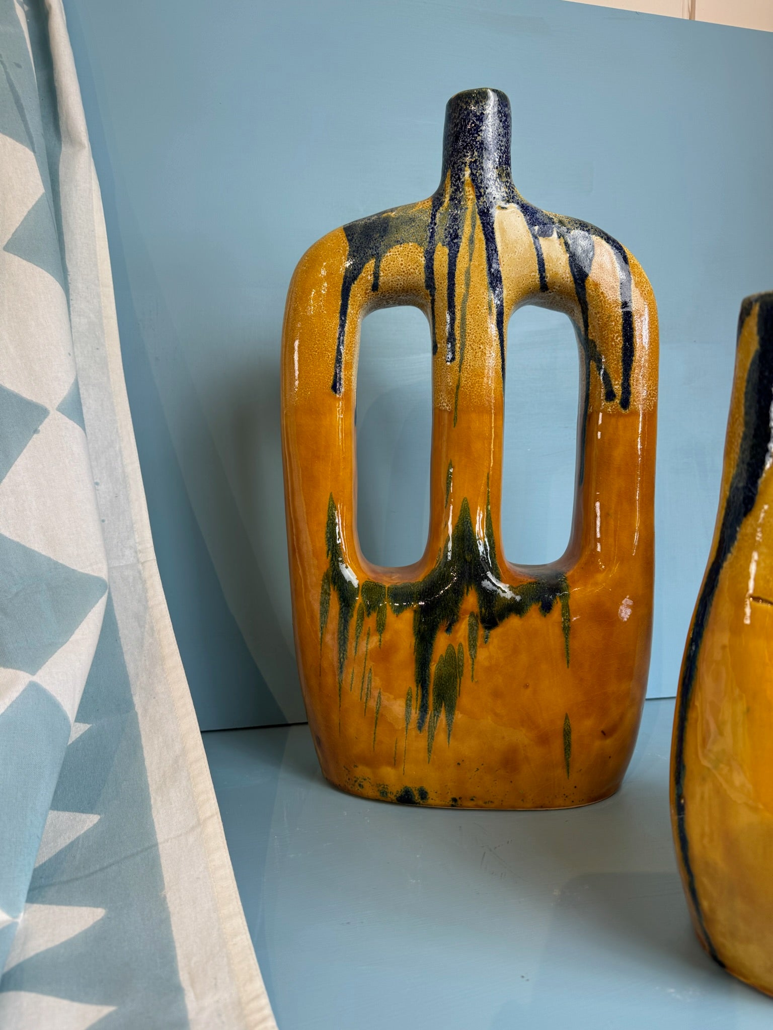 XL Blue/yellow drippy single neck vase