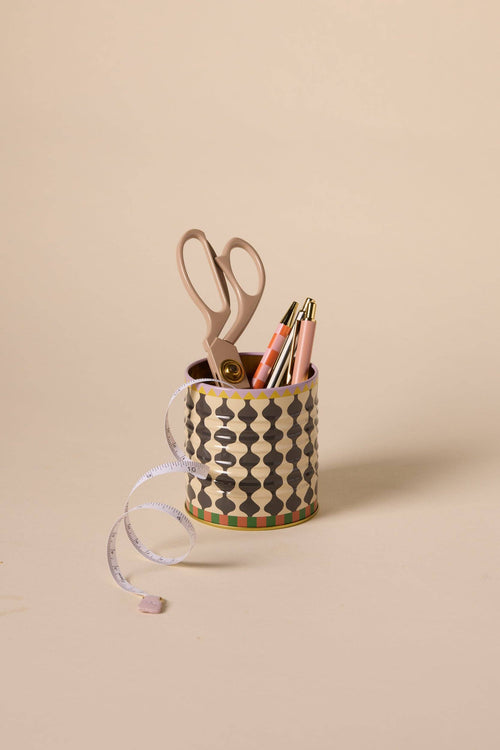 Black & White Wavy Storage Tin