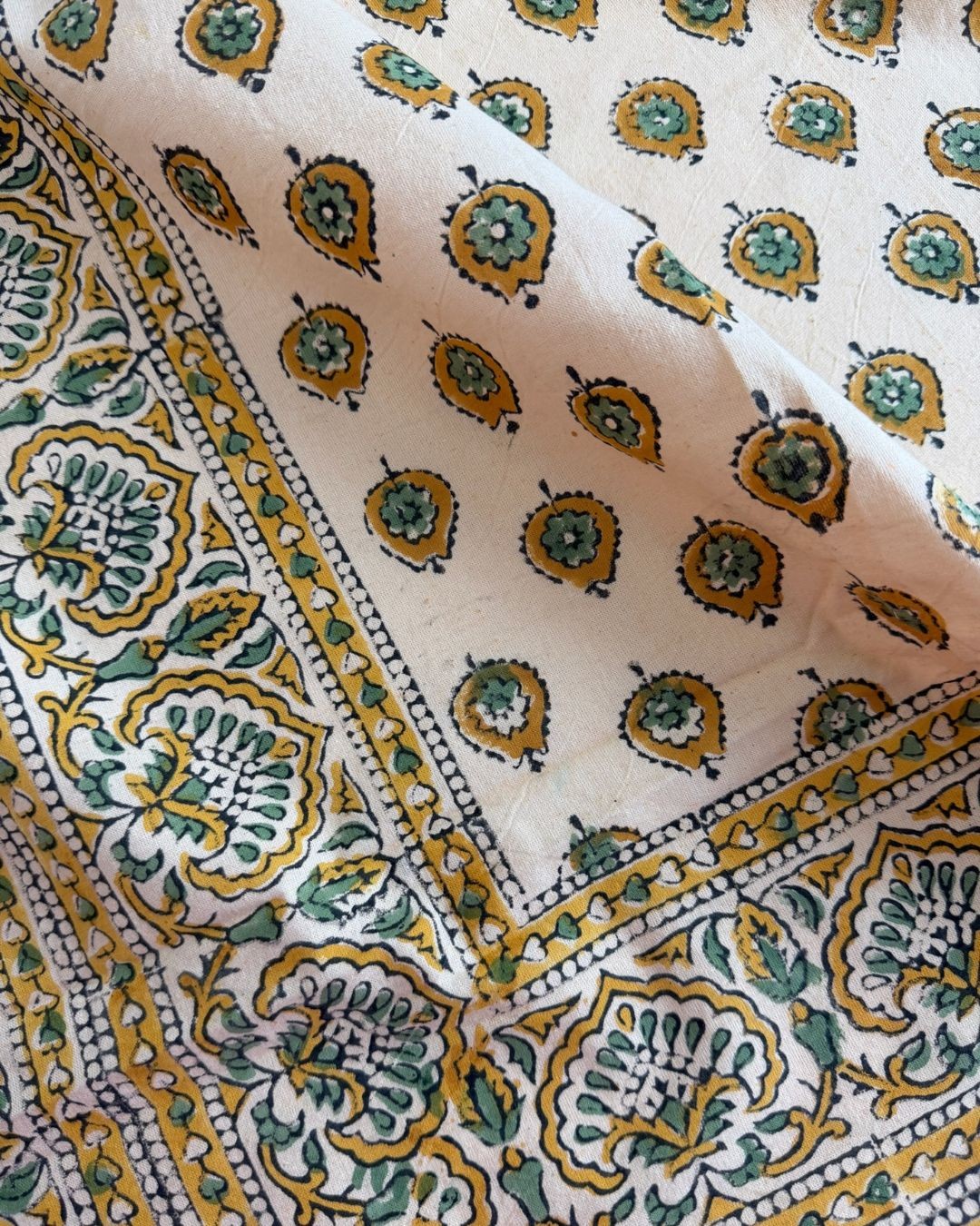 Buttercup Orchard Tablecloth