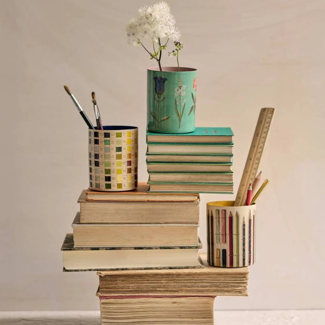 Enamel Watercolour Pot