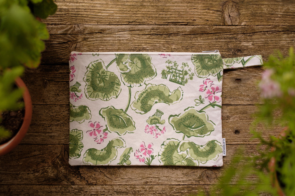 No. 3 Pellymania Zip Purse