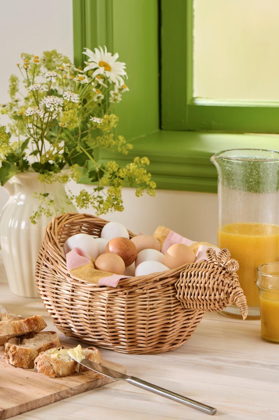 Hen basket