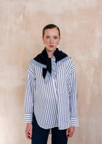 Merino Wool Triangle Scarf in Navy Ruffle