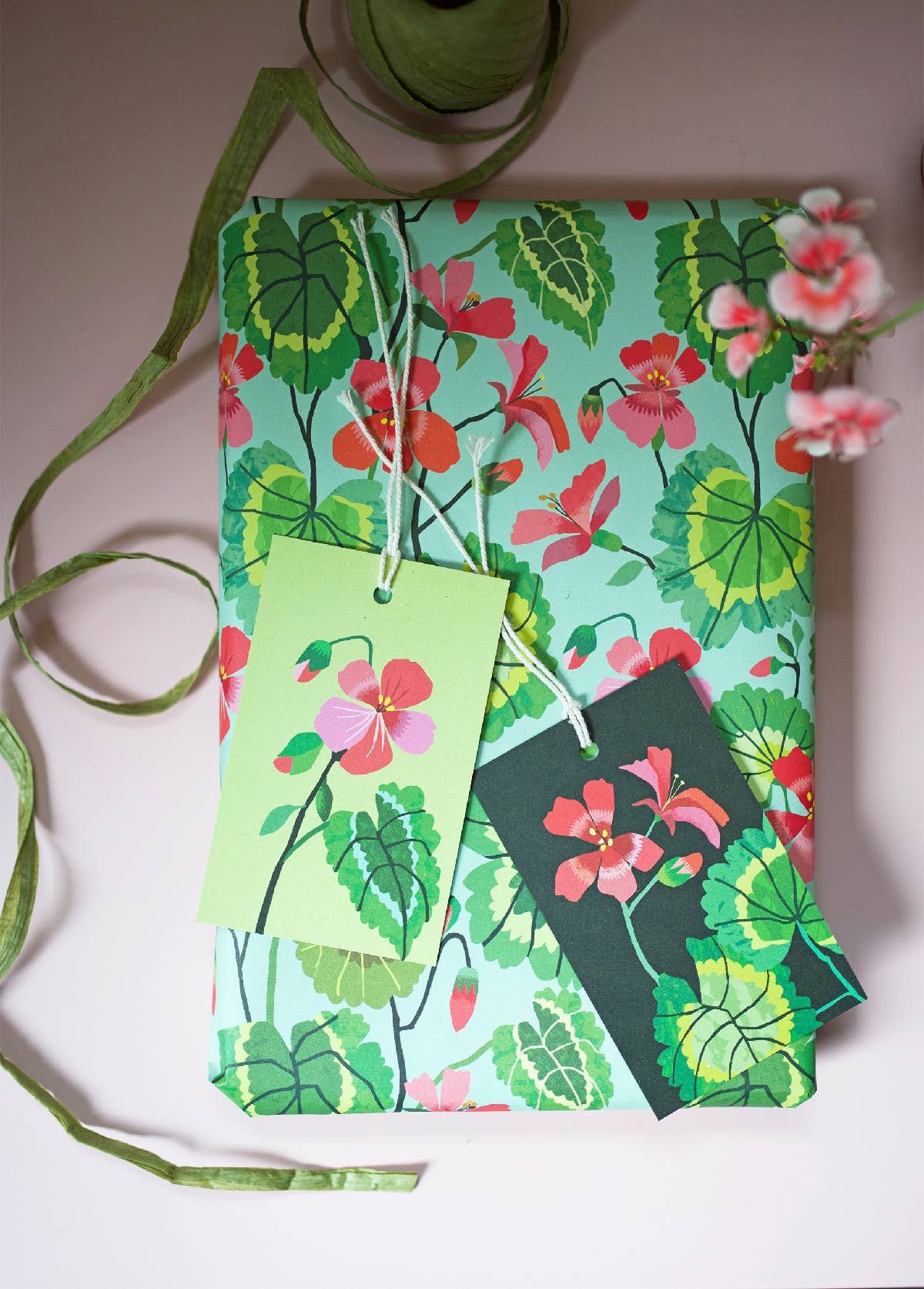 Geranium Gift Wrap