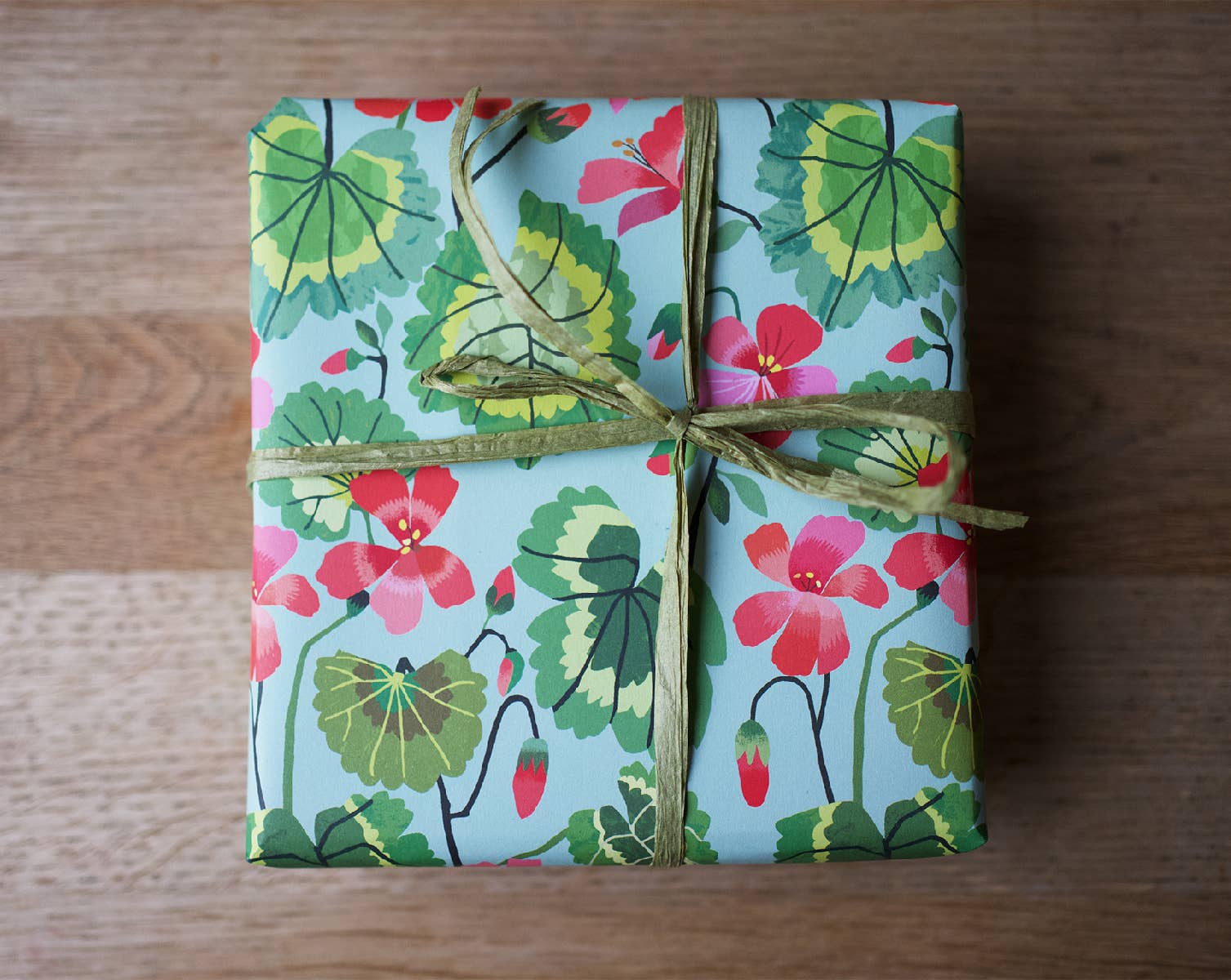 Geranium Gift Wrap