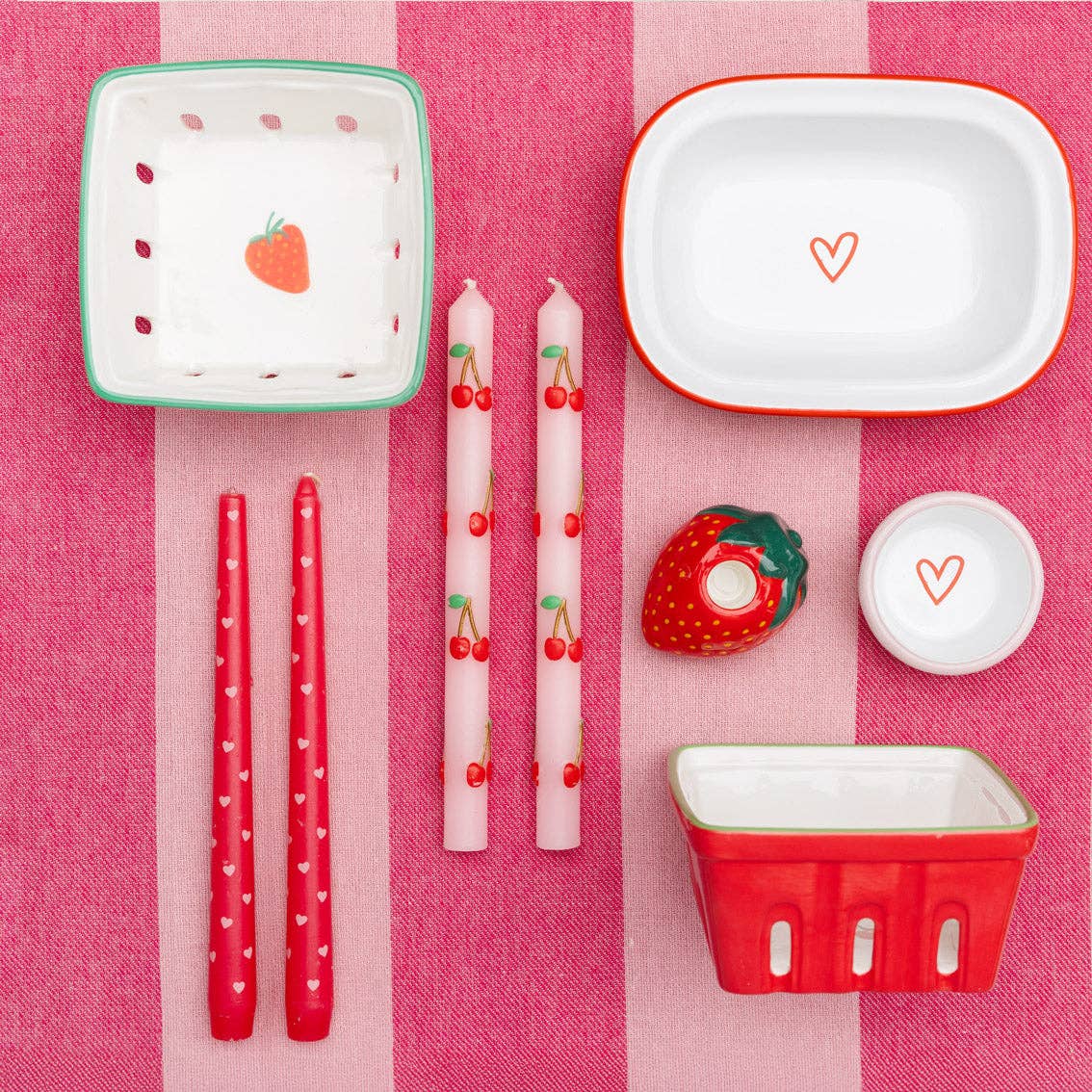 Heart Pink Oven Enamel Dish