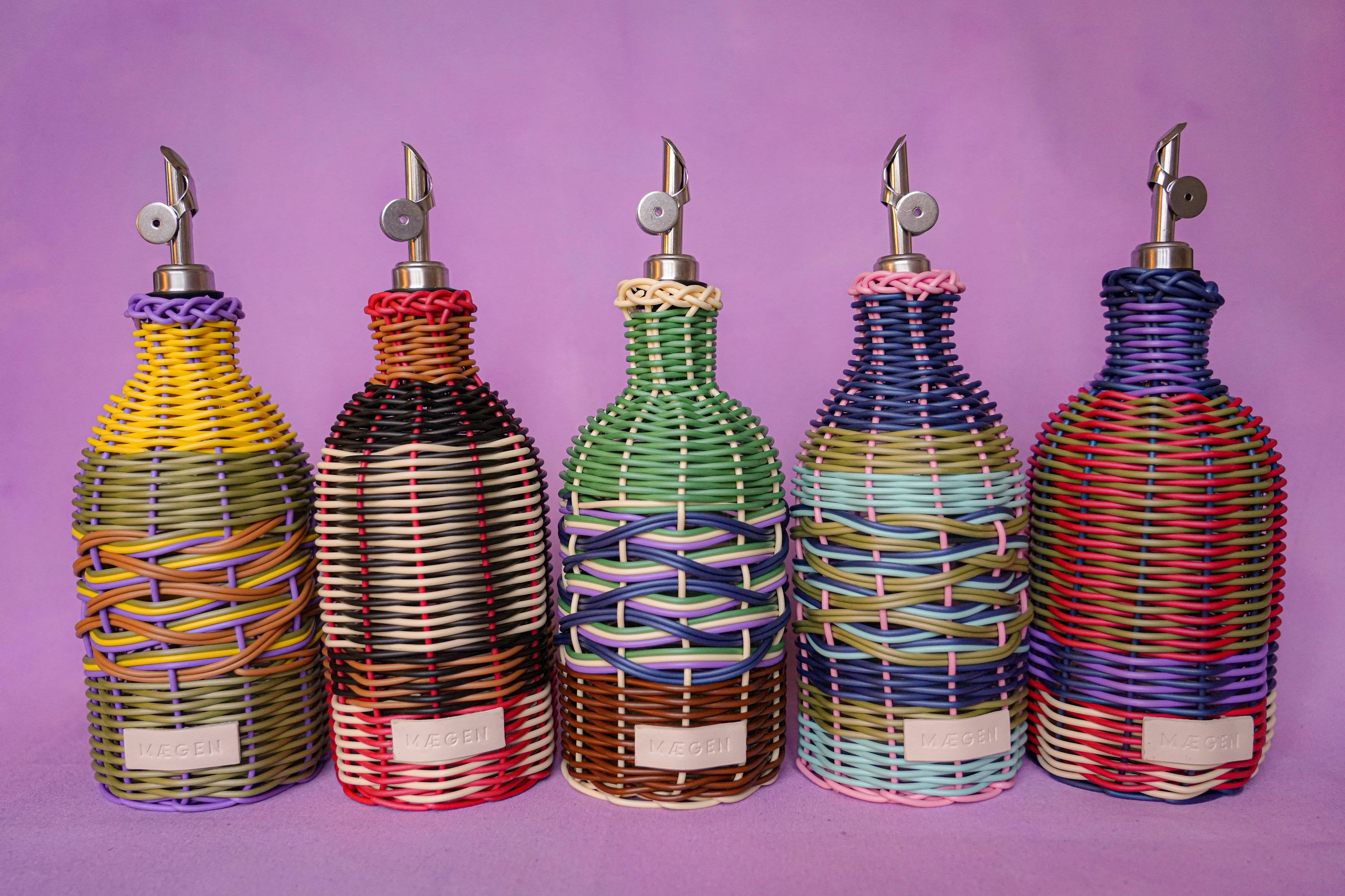 Oil Pourer - Red & Olive