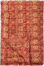 Quilt Red/Earth Pattern