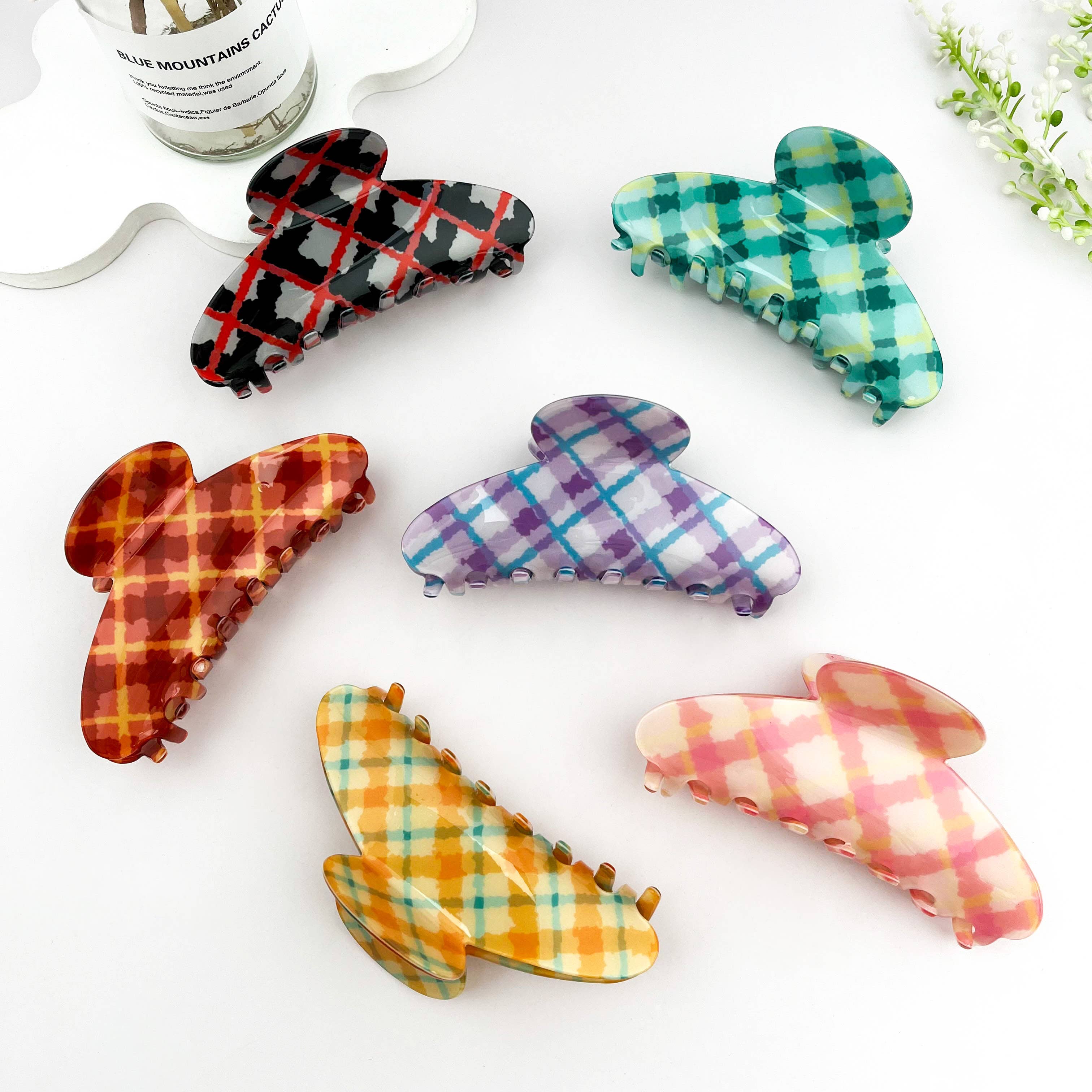 Checkered Vintage Crescent Hair Claw Clip