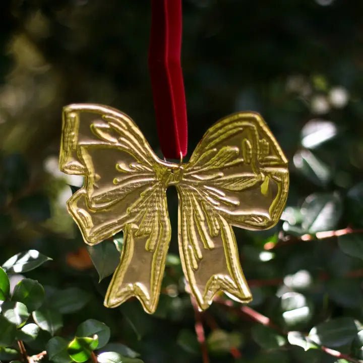 Bow Tin Embossed Decoration