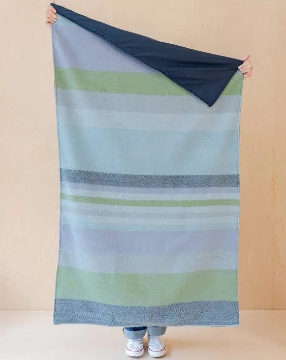 Small picnic blanket