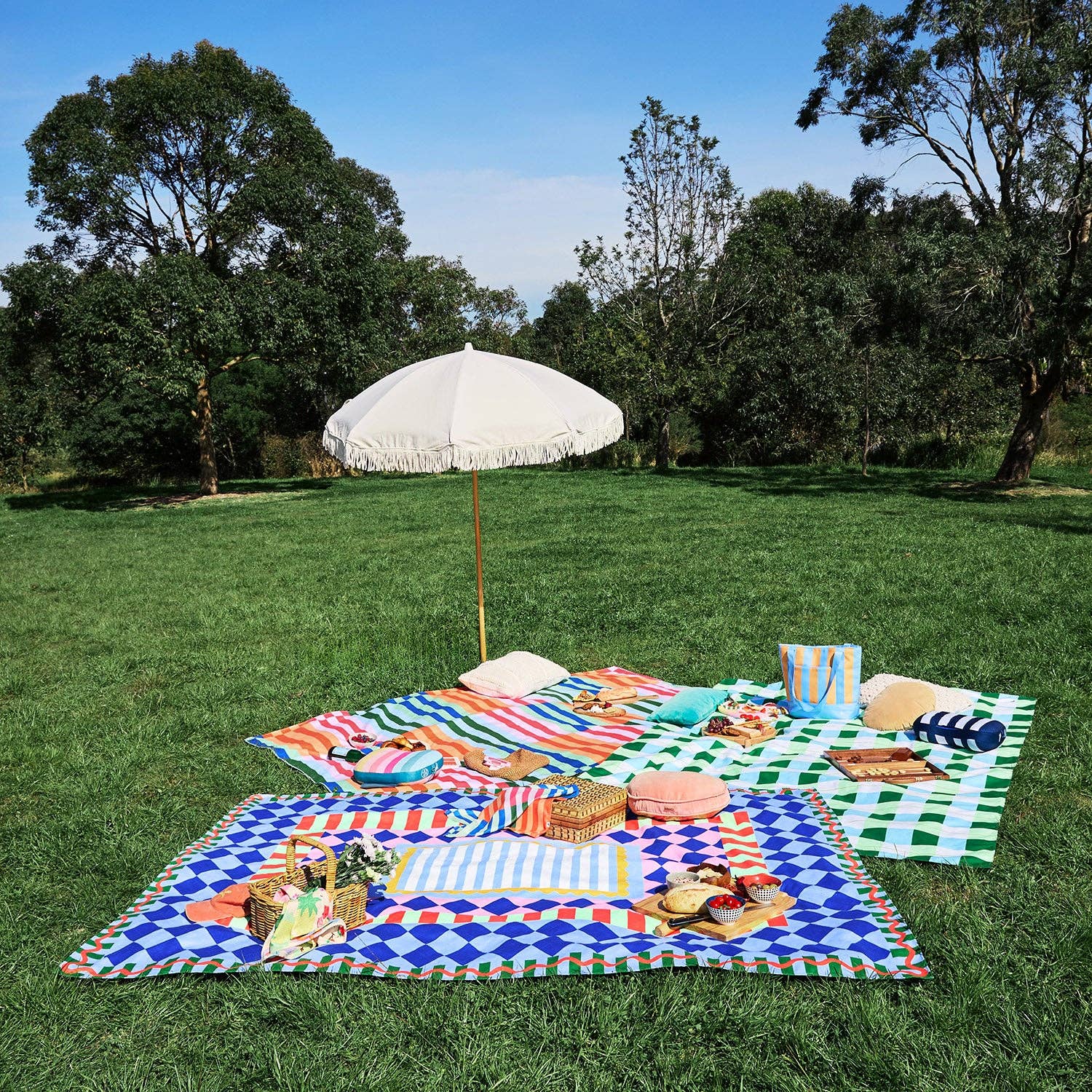 Green Waterproof Picnic Blanket