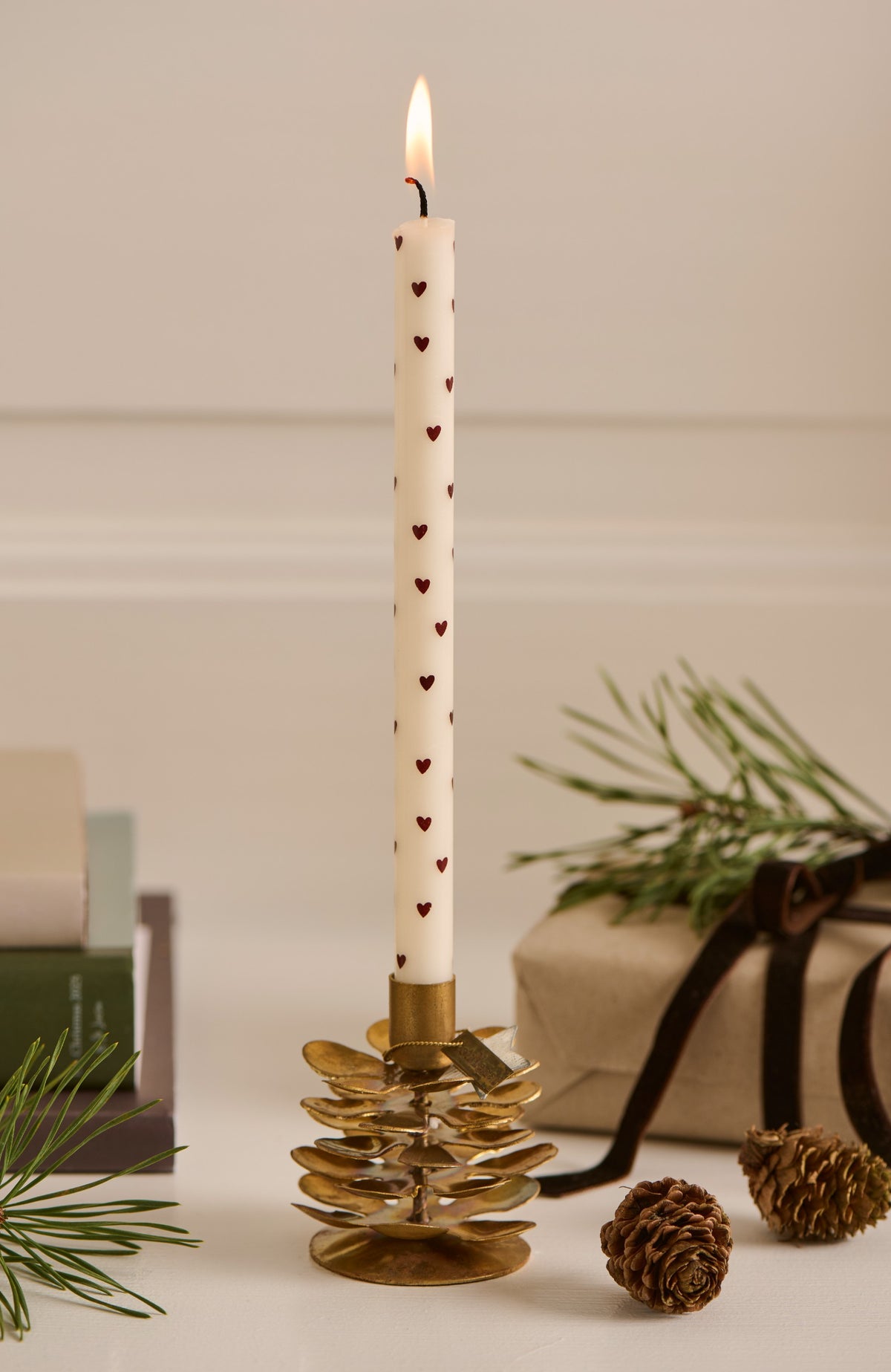 Small Pine Cone Candle Holder